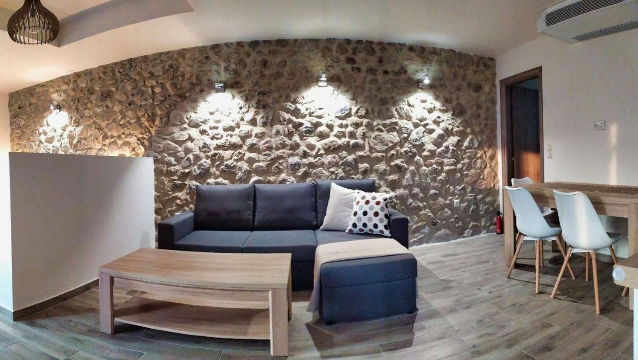 Guesthouse Kastelia Kalampáka Dış mekan fotoğraf
