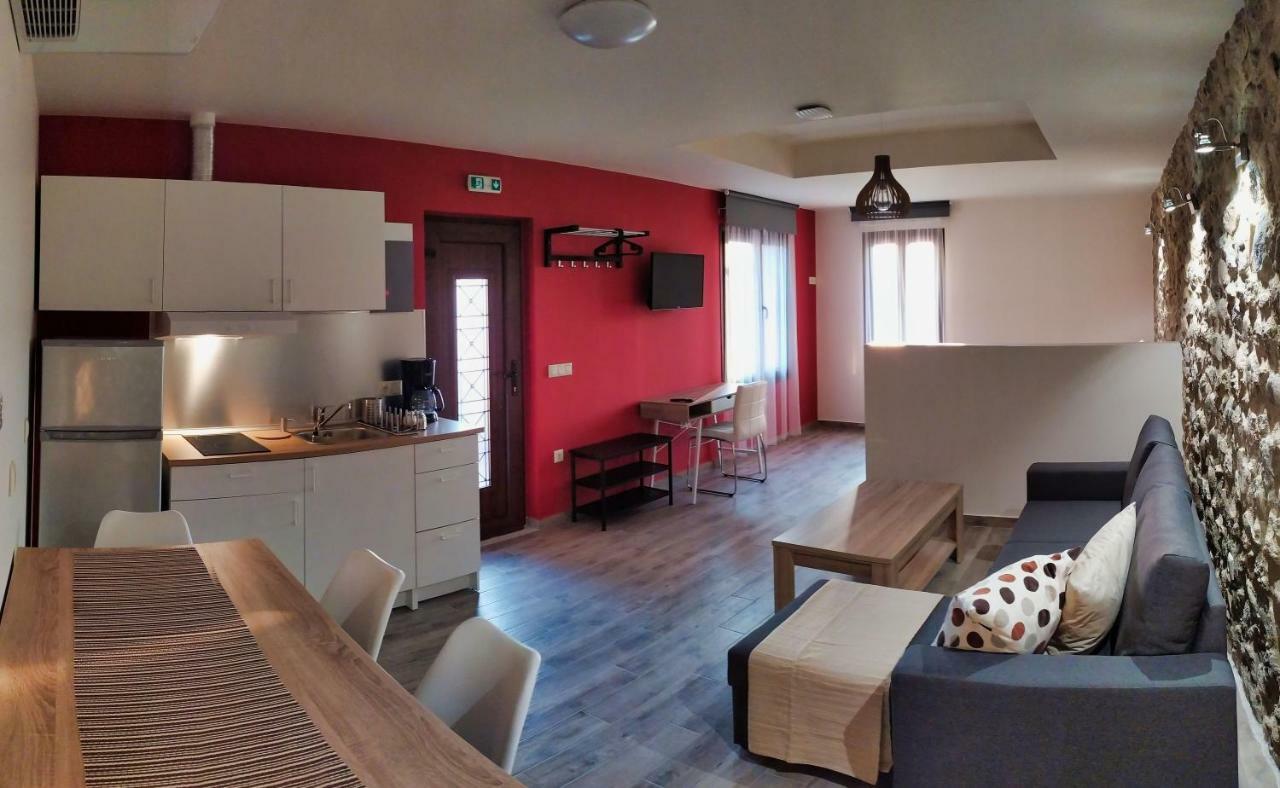 Guesthouse Kastelia Kalampáka Dış mekan fotoğraf